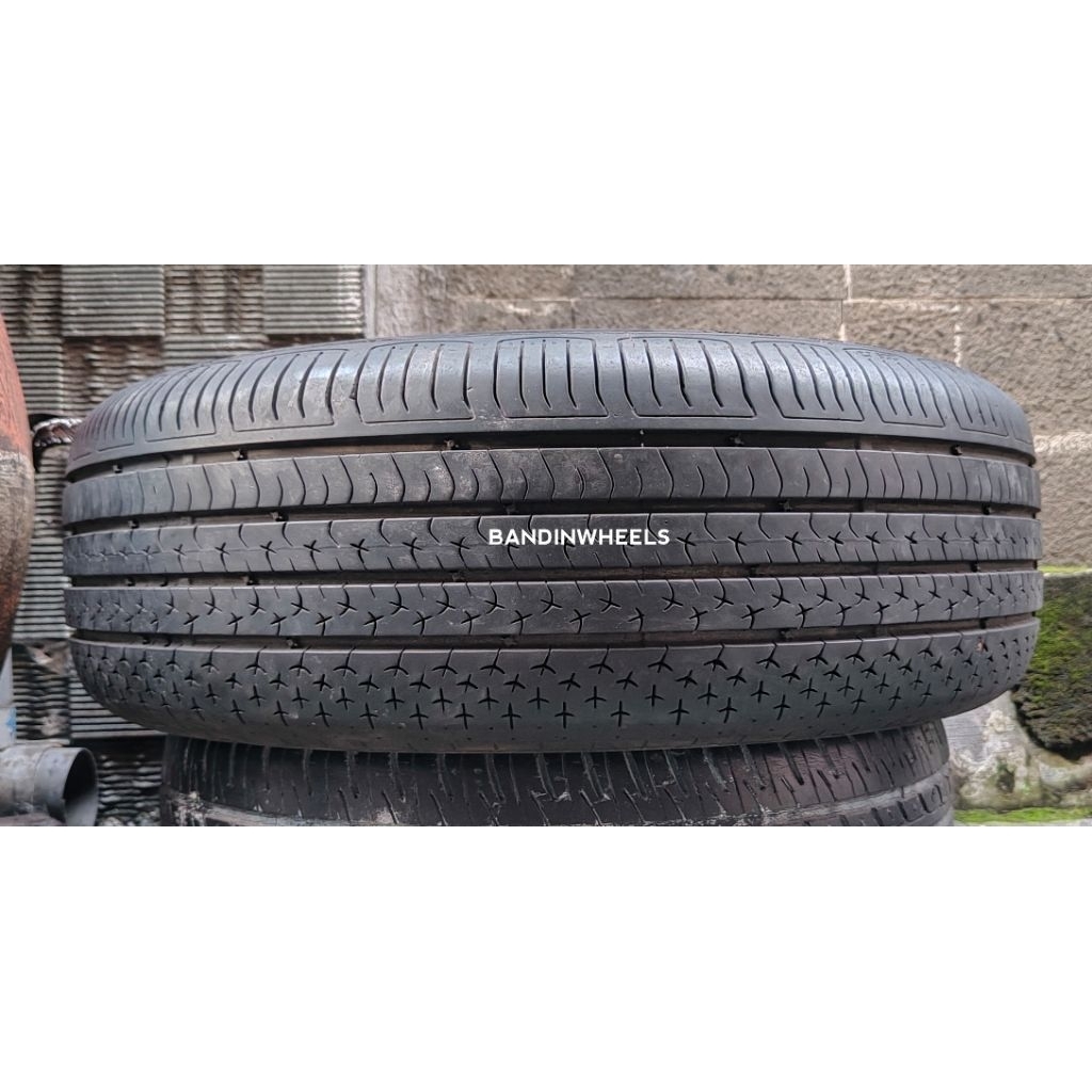Ban 215/65/R16 90% continental tubbles