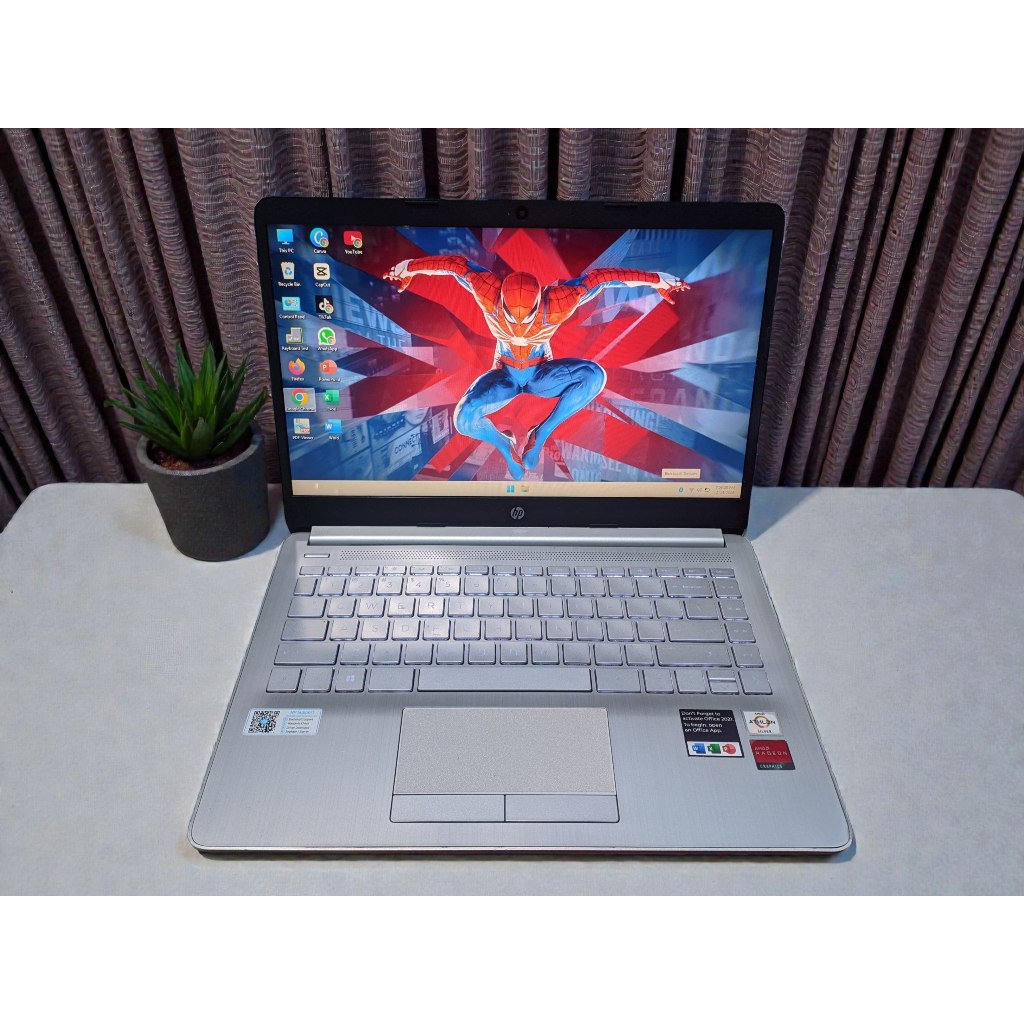 Hp 14s dk1524AU
