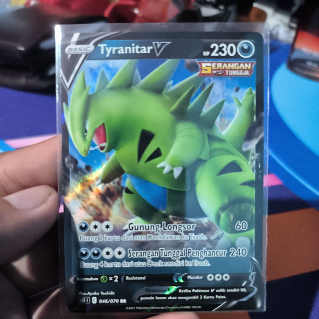 Tyranitar V RRR