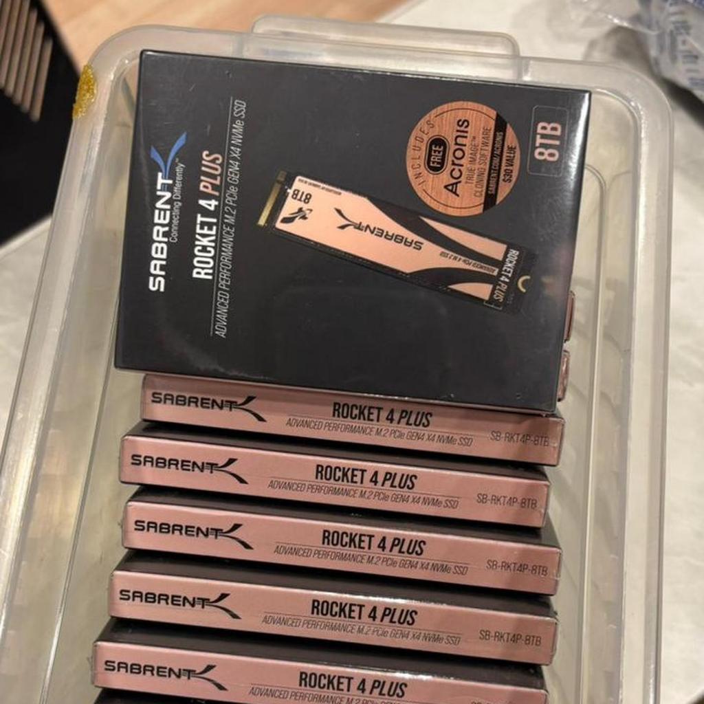 SABRENT ROCKET 4 PLUS 8TB SSD NVMe 4.0 PCIe GEN 4