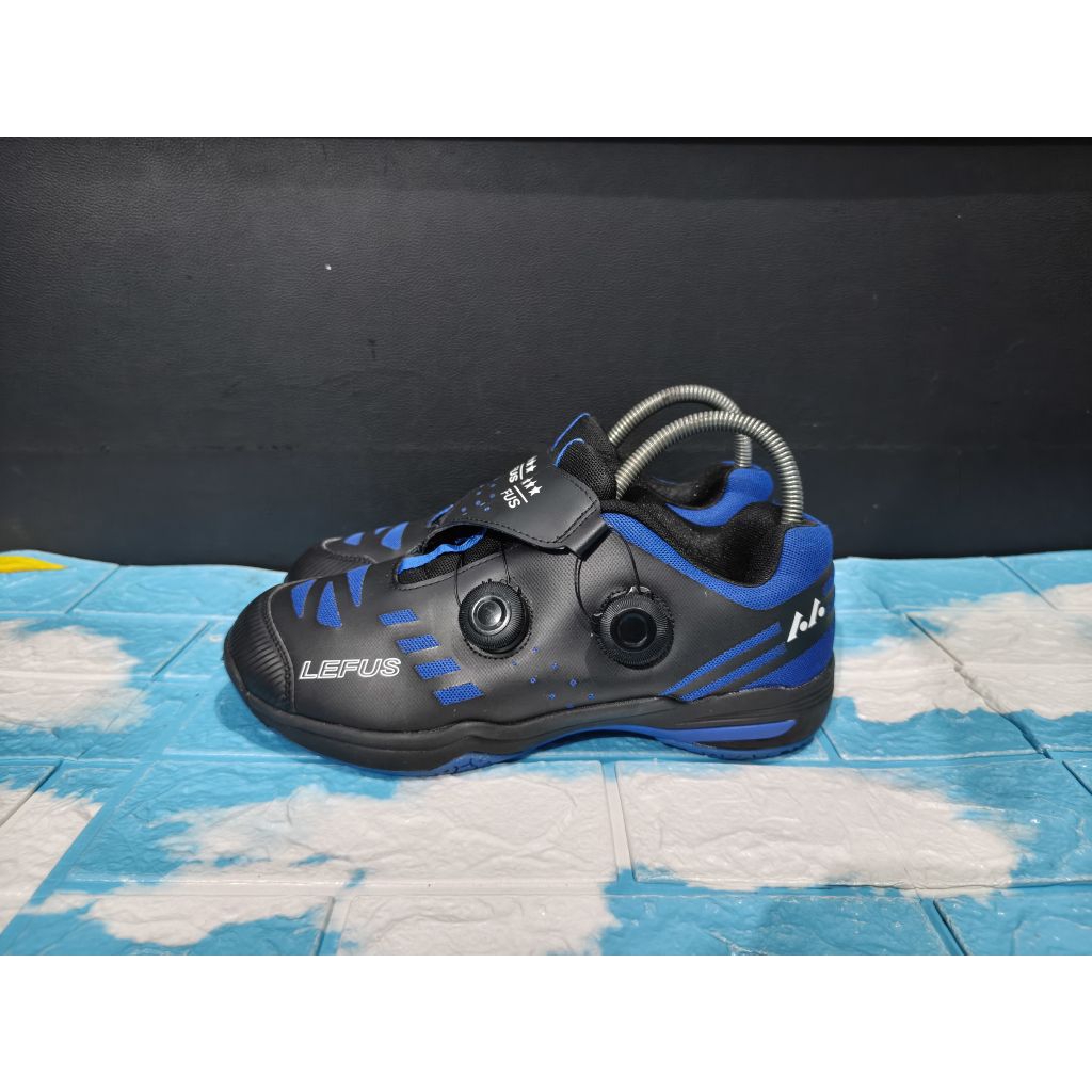 Sepatu Badminton Lefus Boa original Likenew size 43