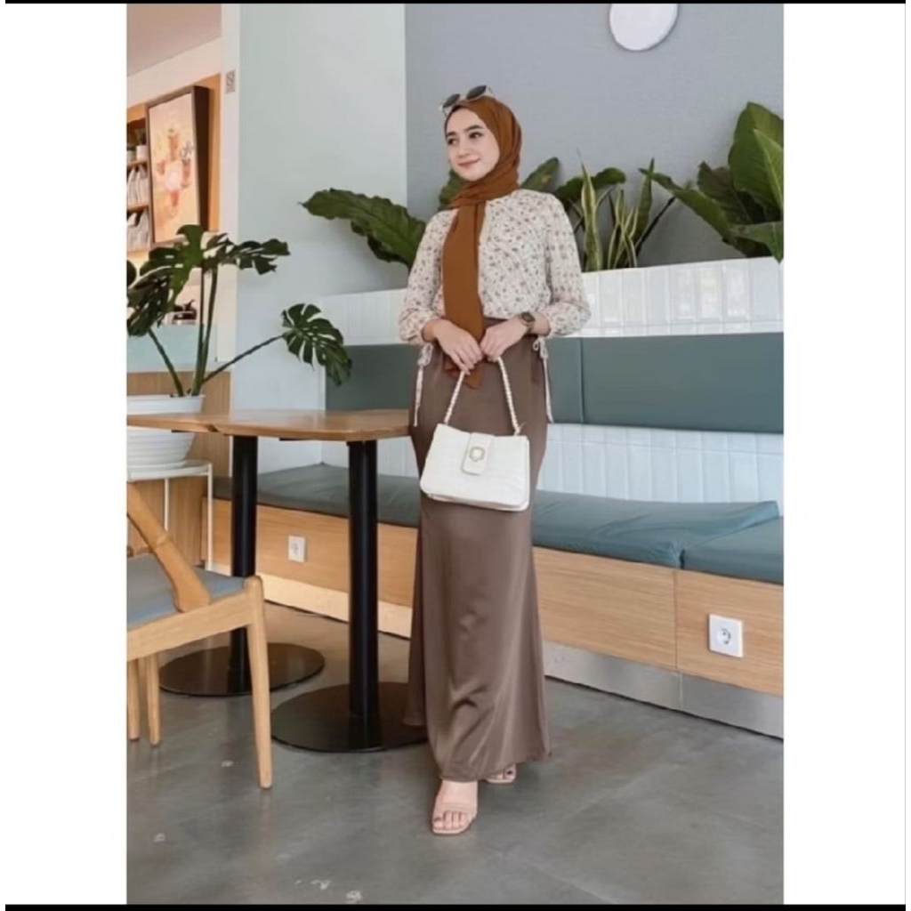 Rok Satin Silk Premium / Premium Satin Silk Skirt / Rok Wanita / Korean Skirt zea
