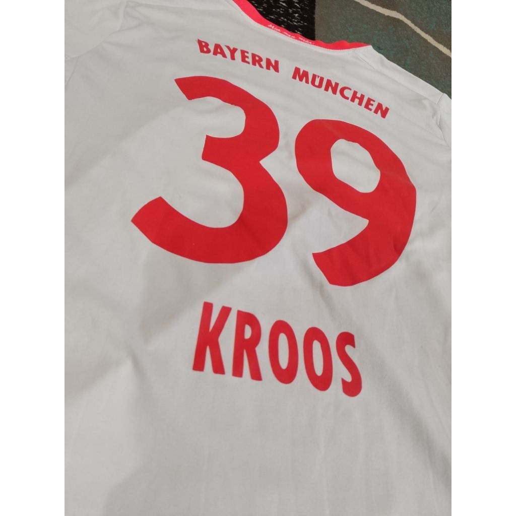Jersey Bayern Munchen away 2013 long sleeve version - Toni Kroos #39 size M fit L