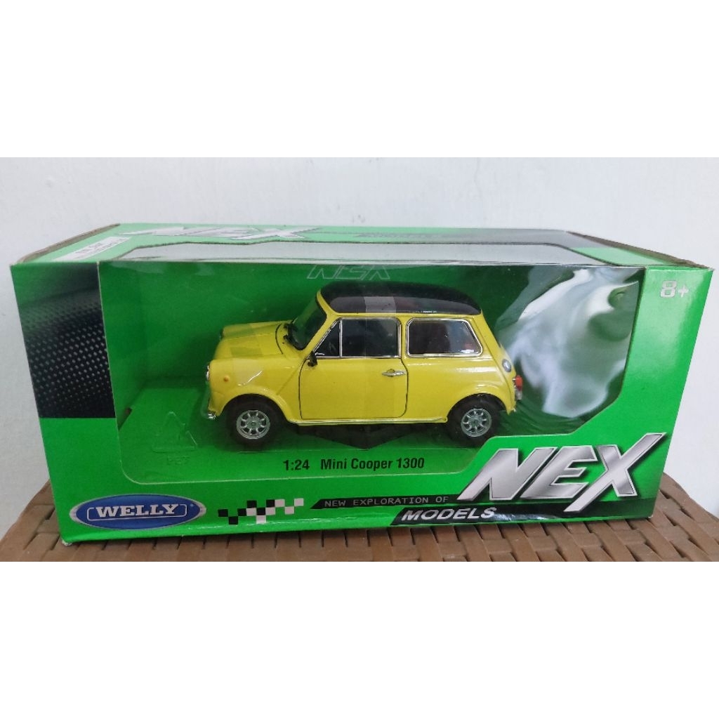 Diecast Welly 1:24 Mini Cooper 1300
