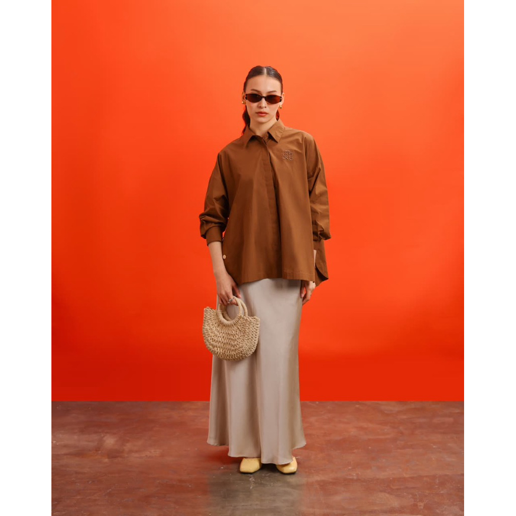 KAMIIDEA || GALE V OVERSIZED TOP