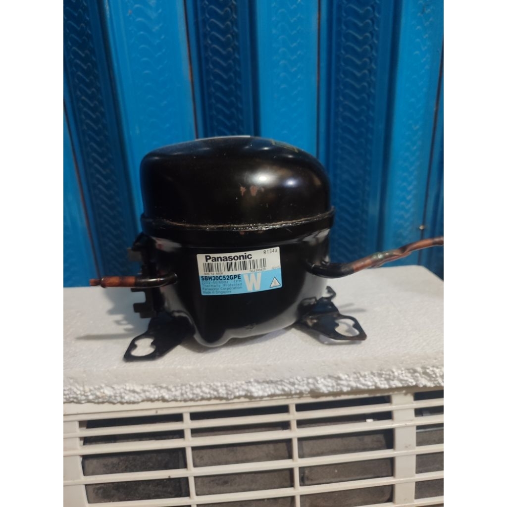 Kompresor kulkas 1 pintu Panasonic 1/8pk SBH30C52GPE Original