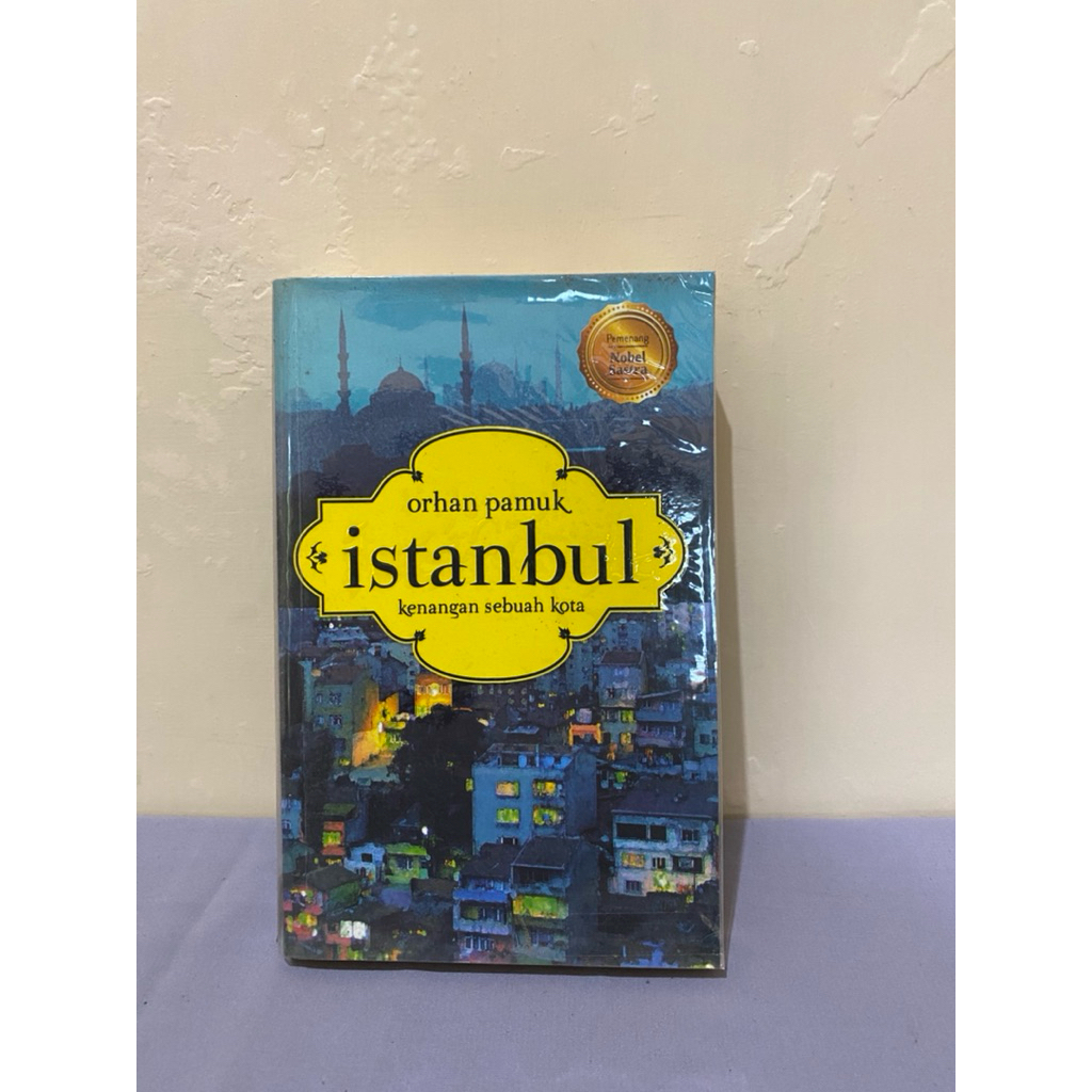 Istanbul - Orhan Pamuk