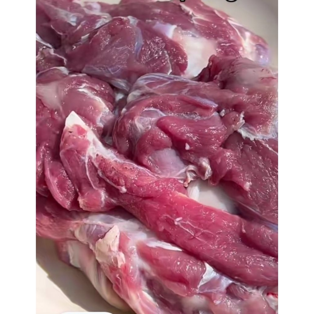 1 kg daging/tulang kambing segar