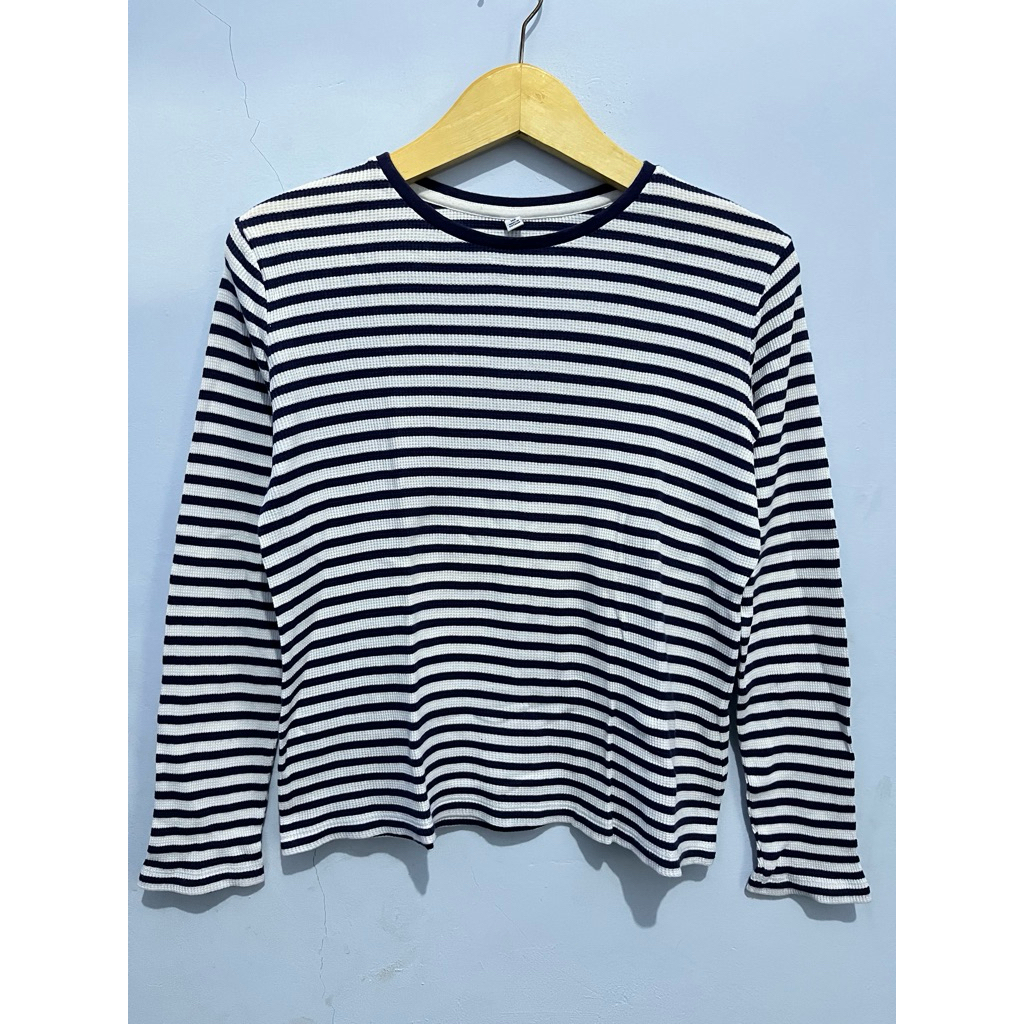 Longsleeve Uniqlo Waffle WOMEN’s (fit to M)