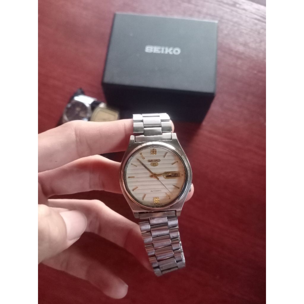 Jam Seiko 5 Vintage