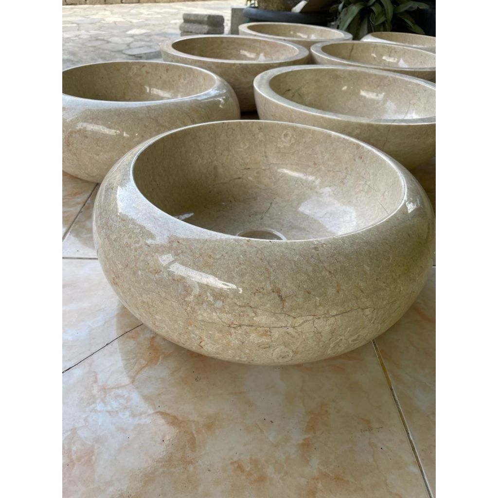 Wastafel Marmer Bentuk Donat 35 × 13 cm