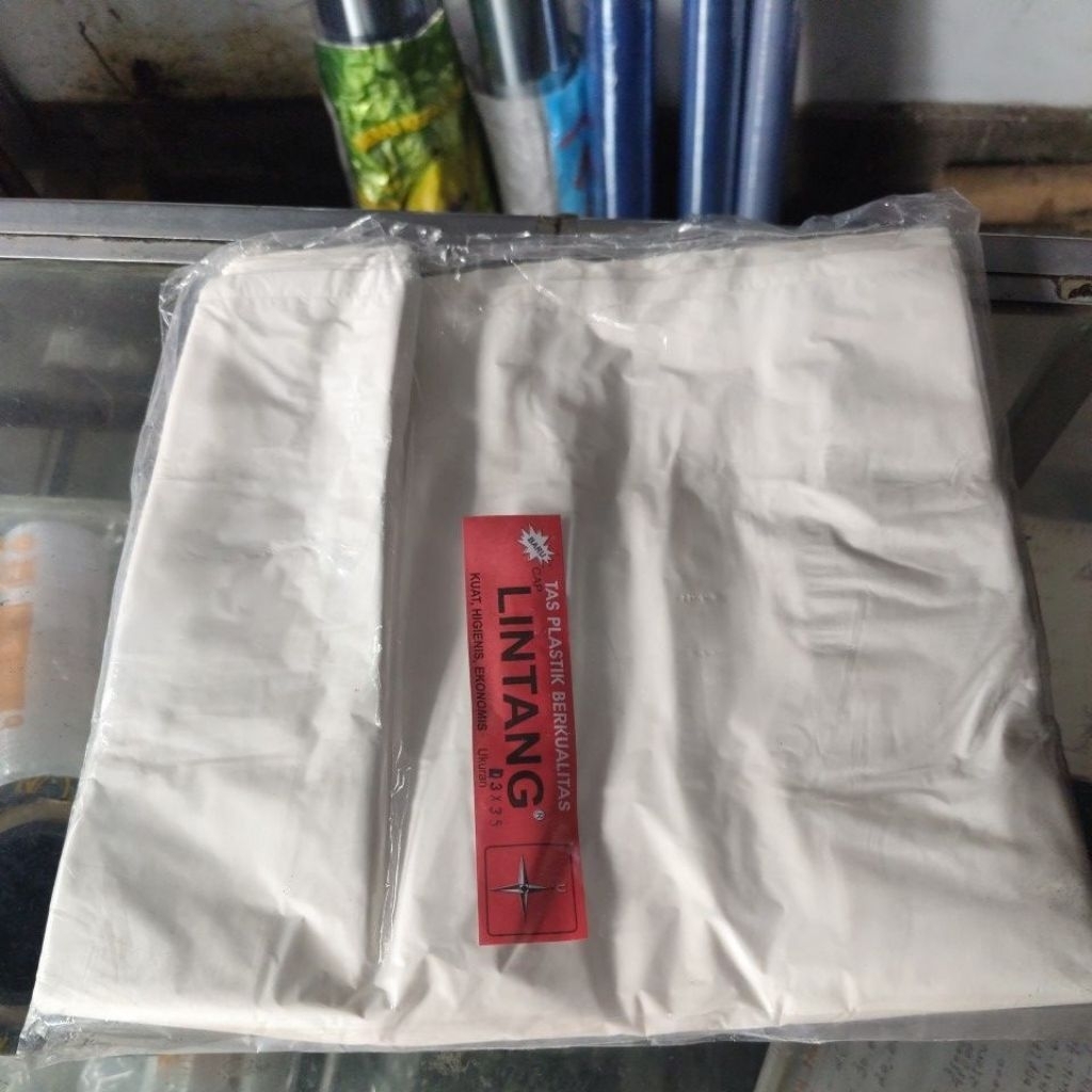 Kresek ukuran super 35x52 tebal 03 putih