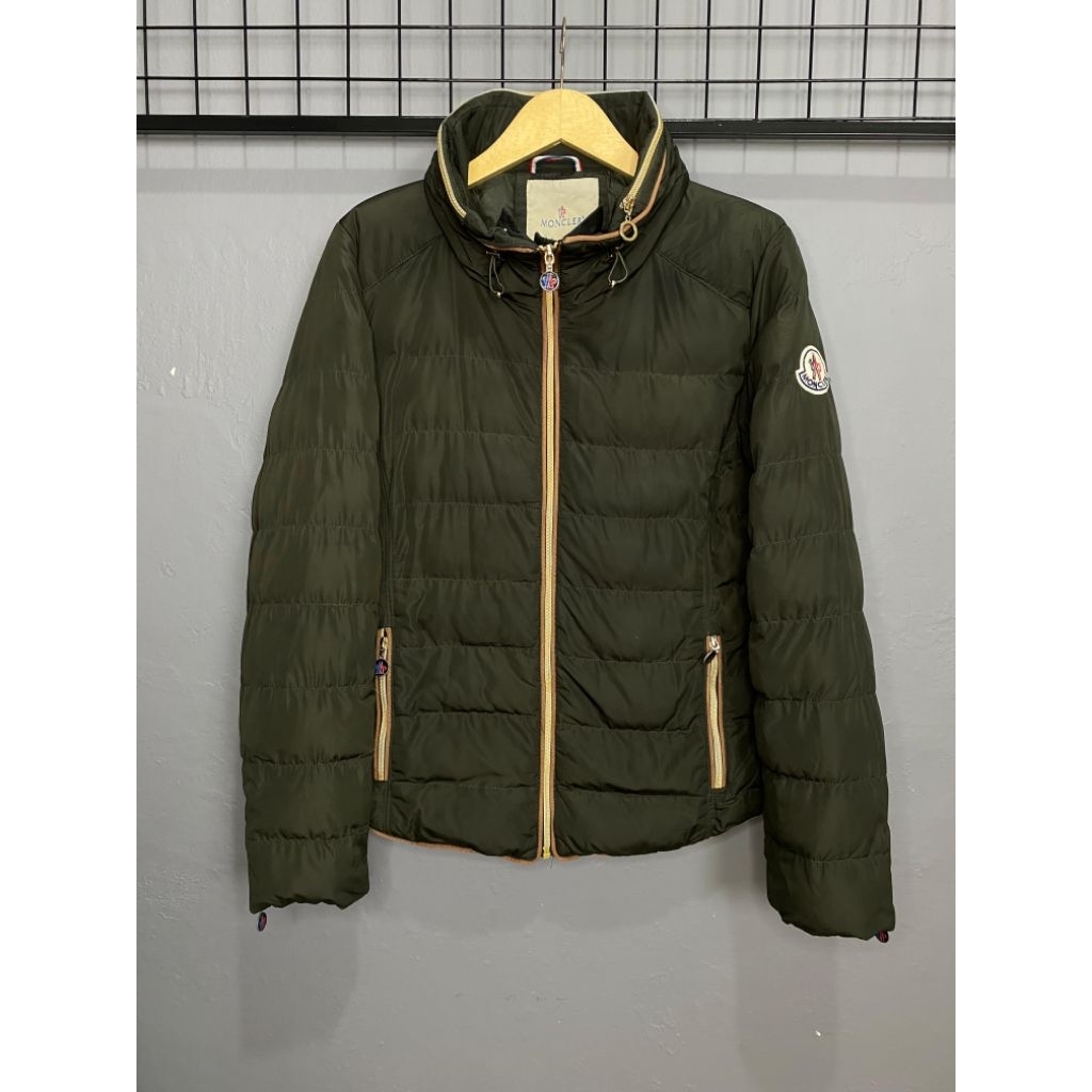 JAKET PUFFER MONCLER