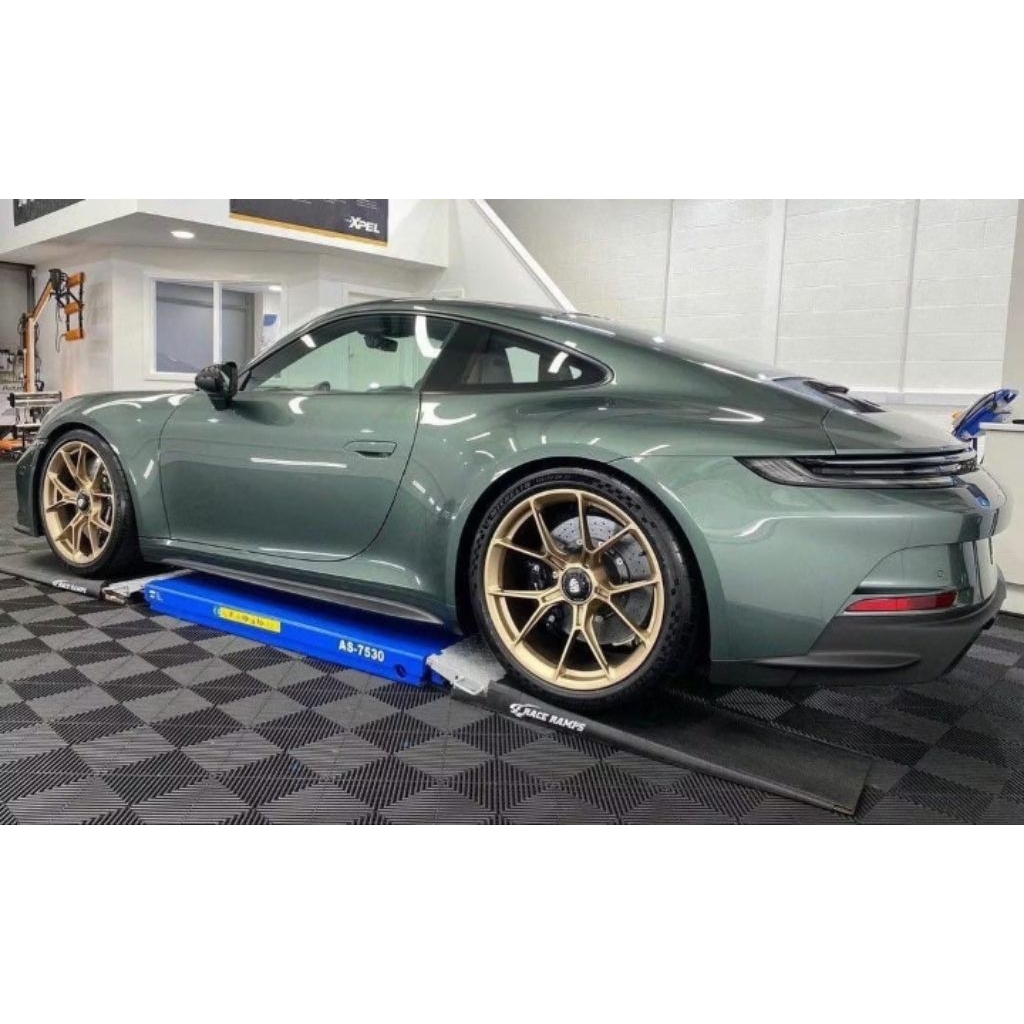 Cat motor warna malachite green Porche jenis PU original