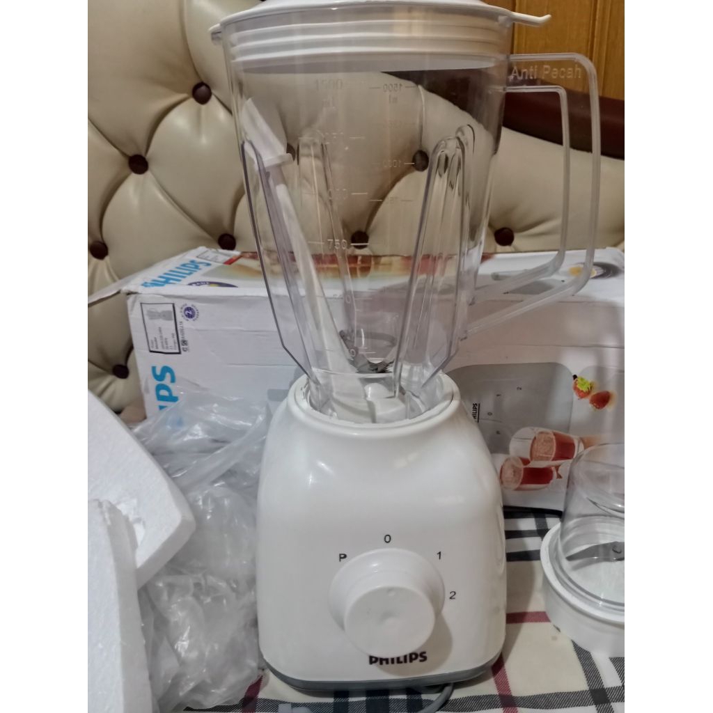 Blender Philips 3in1 HR 2106