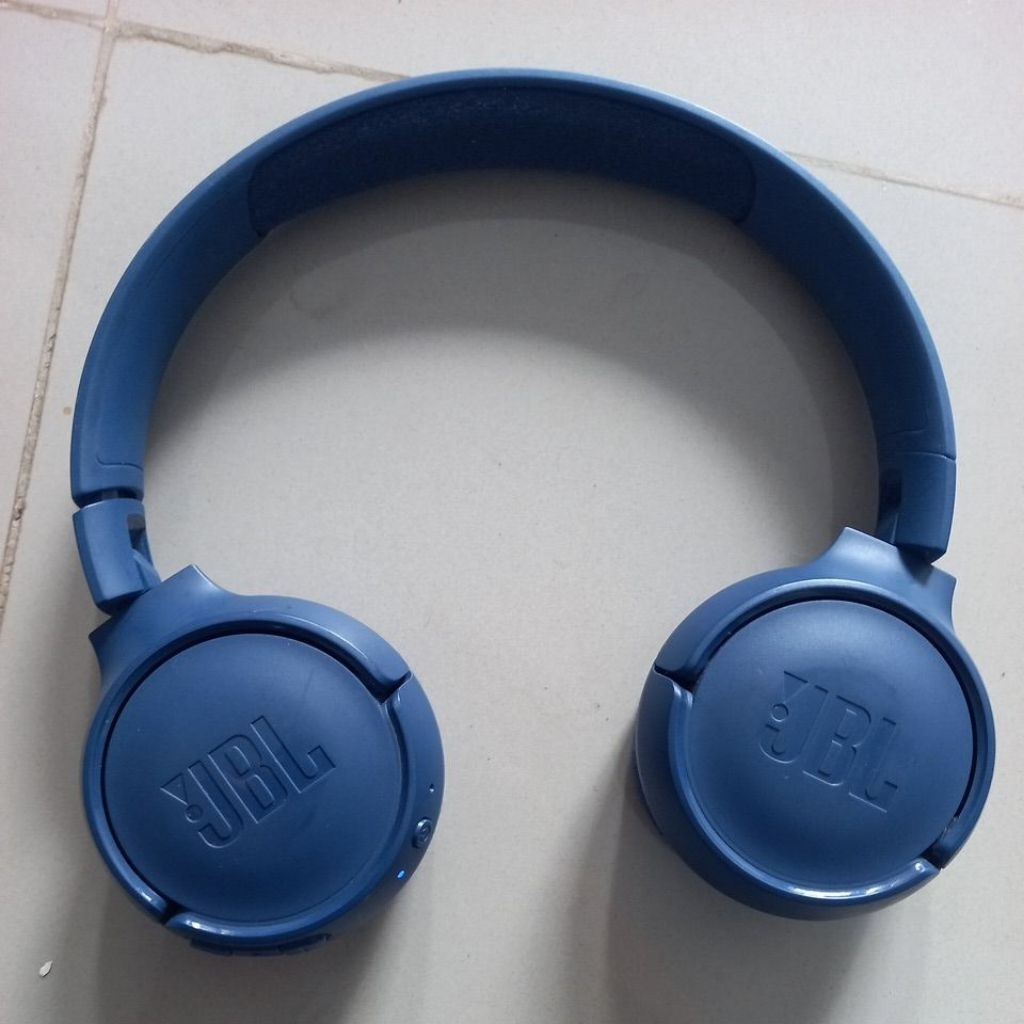 JBL TUNE 500BT