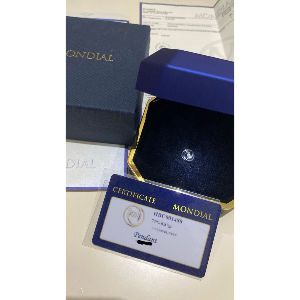 MONDIAL PENDANT DANCING DIAMOND WHITE GOLD