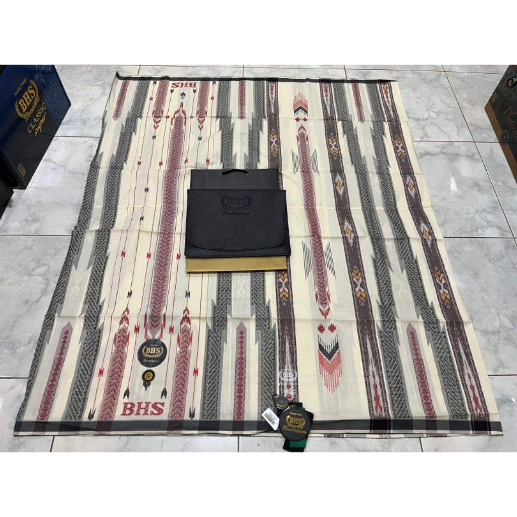 SARUNG BHS MASTERPIECE SIF GOLD