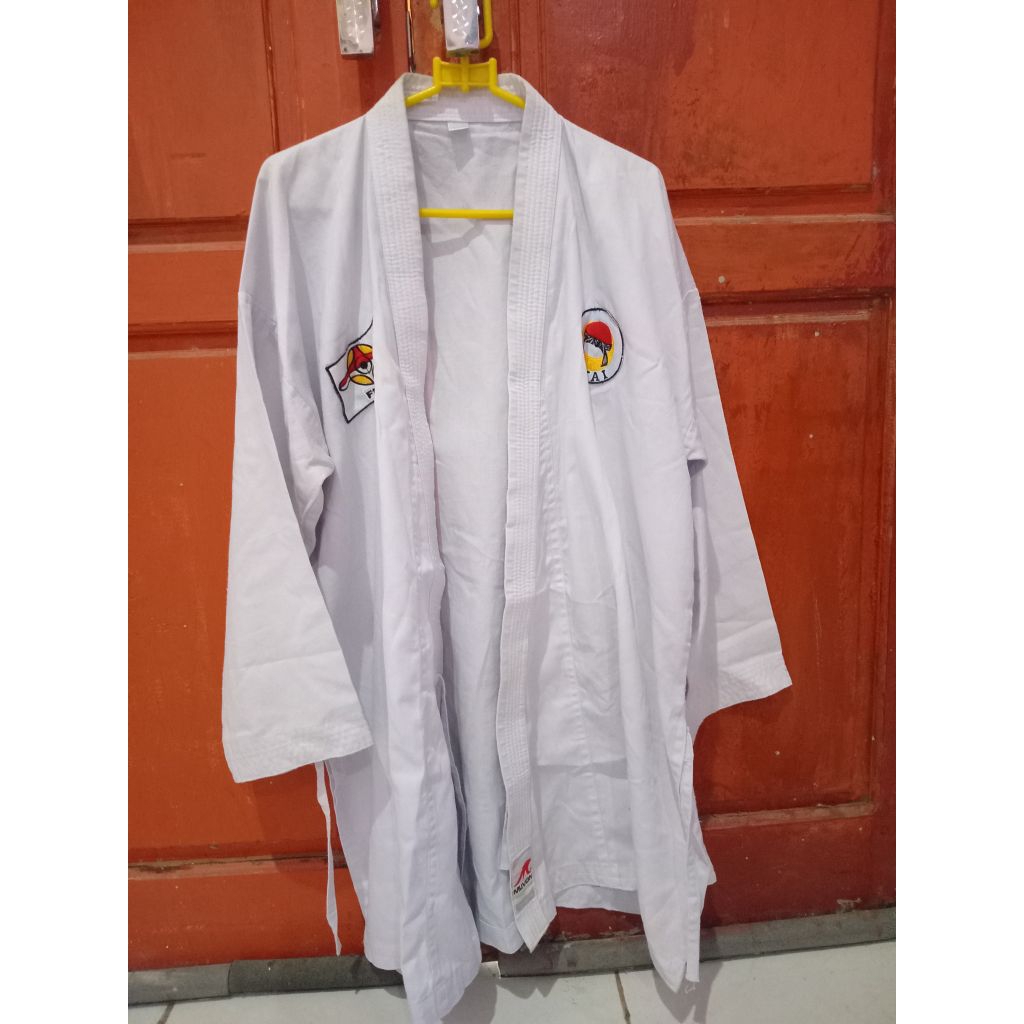 BAJU KARATE MUVON