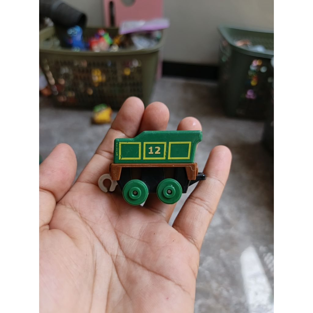 Thomas and friends push along emily tender figure