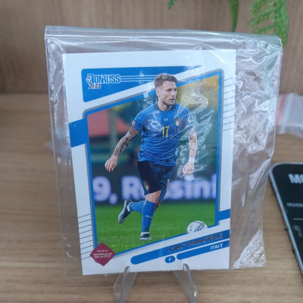 kartu bola panini donruss road to world cup 2022 Italy