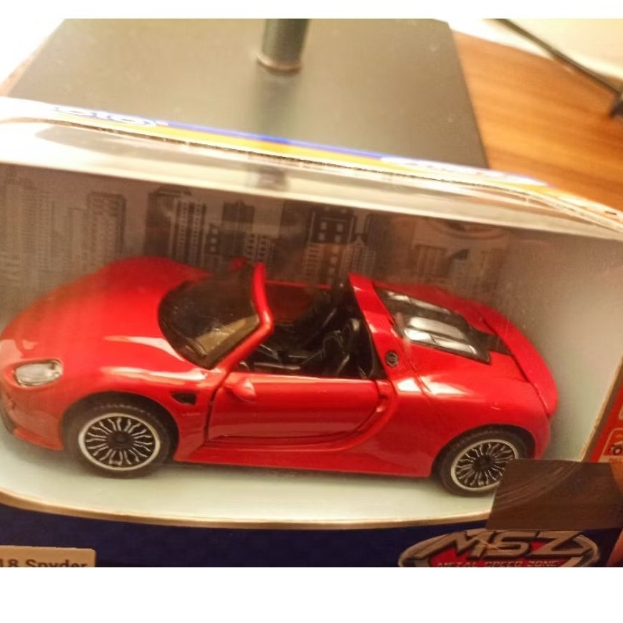 Diecast Apolo MSZ Porsche 918 Spyder 1:41 Merah