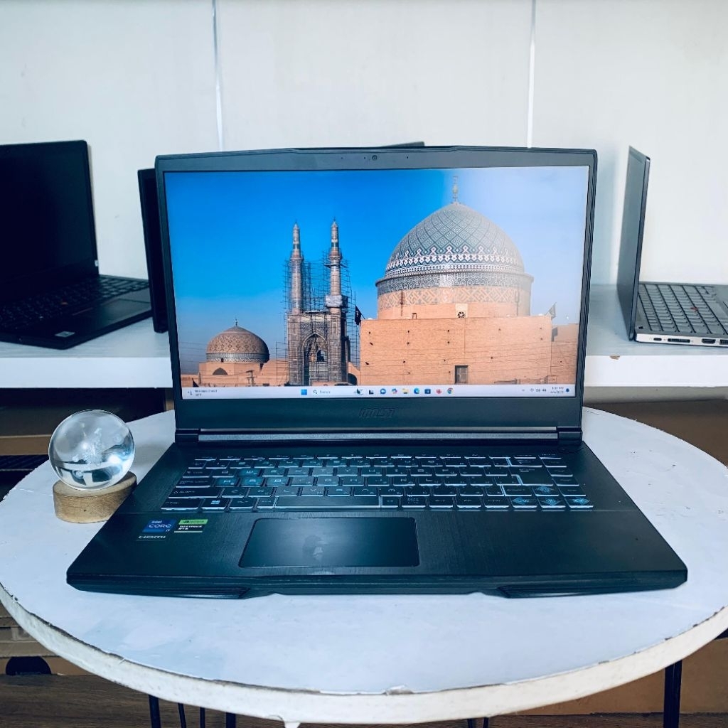 Laptop MSI Gaming Thin 15 B12UC | Core i7 gen 12 | RTX 3050 | RAM 16GB | SSD 512GB