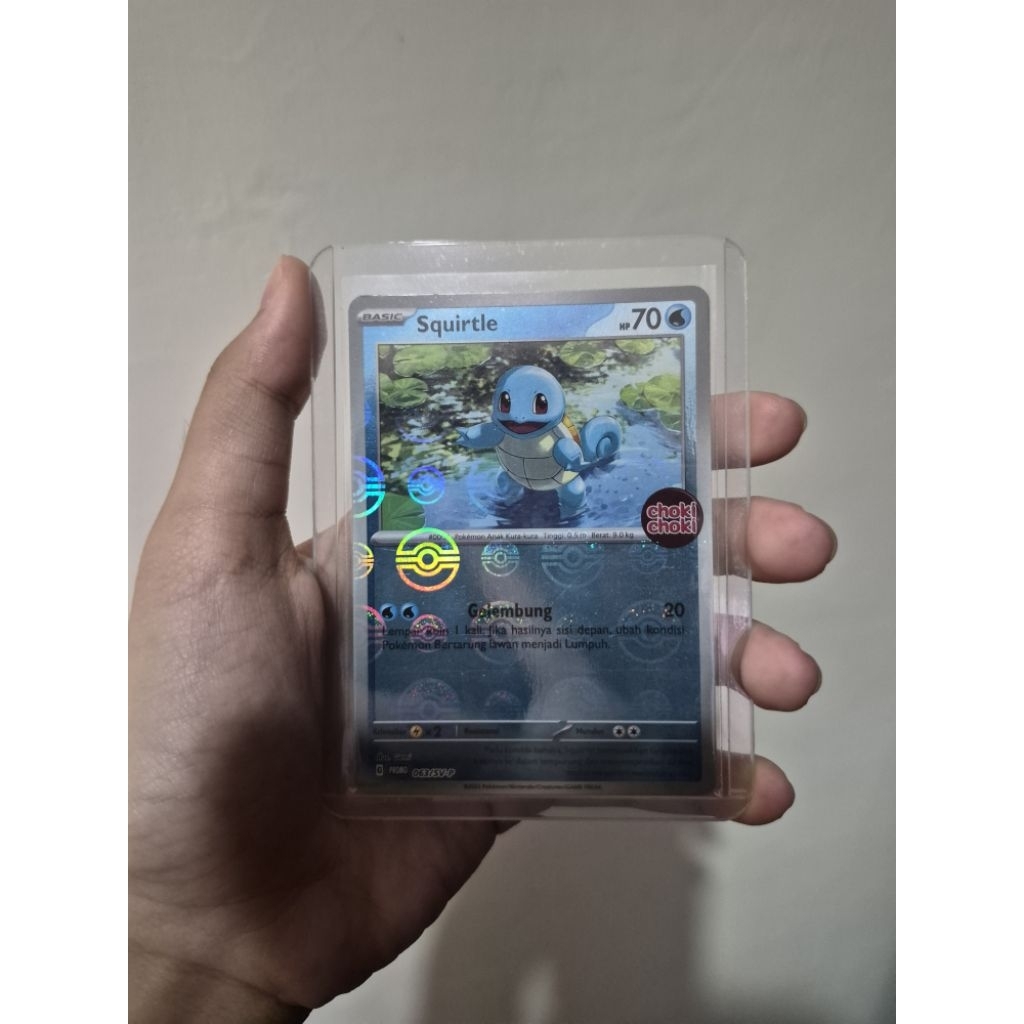 Kartu Poemon Squirtle Choki choki holo