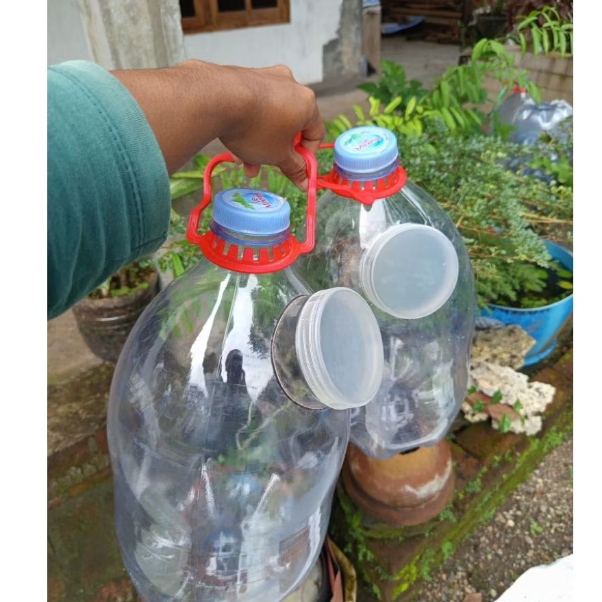 galon mancing box wadah ikan wader udang umpan pancing hidup folding fishing bucket porteble