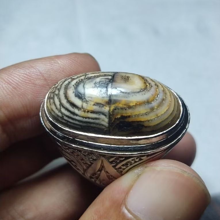 Batu cincin jipen motif natural