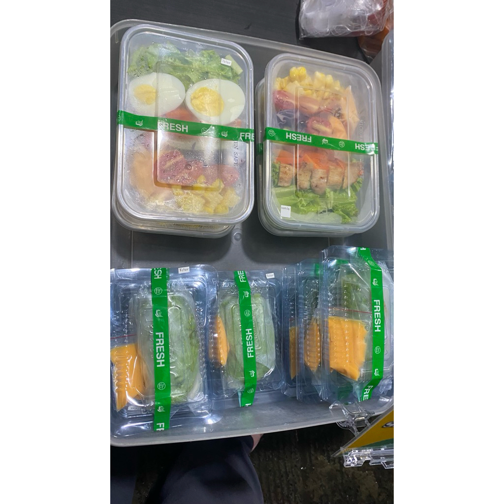 SALAD SAYUR BOX DAN VIETNAM ROLL