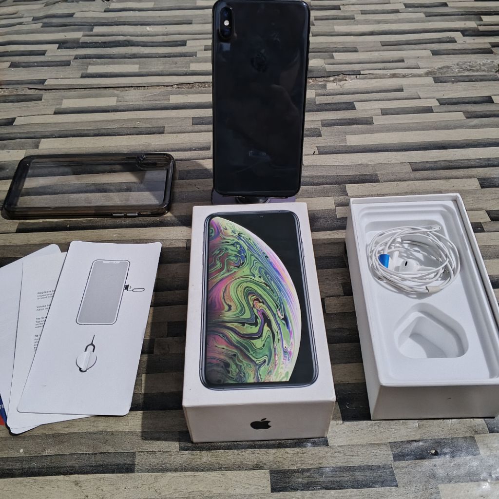 IPHONE XS MAX 256 INTER SECOND BELUM BEACUKAI