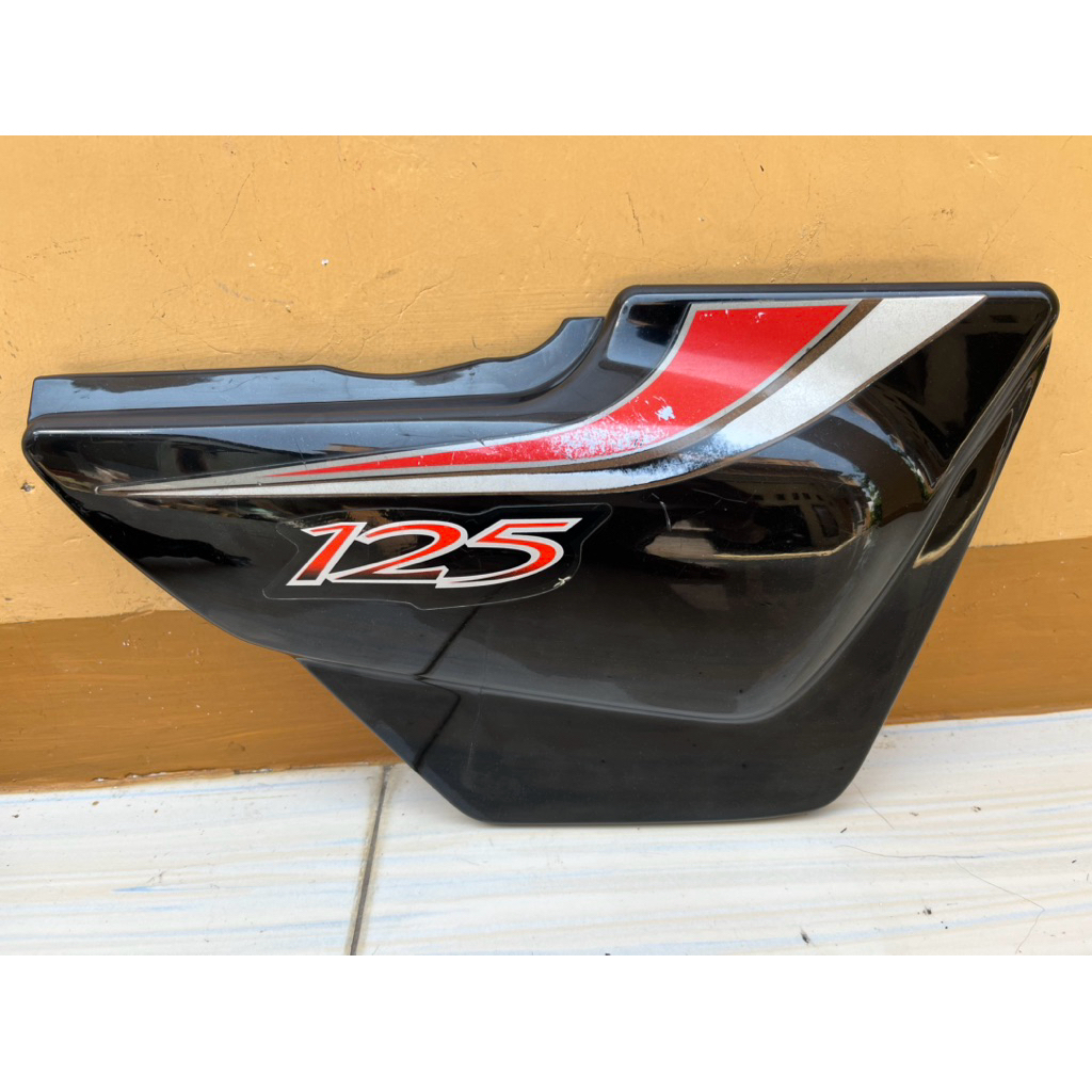 cover tutup bok box doff dof aki KANAN suzuki thunder 125 original
