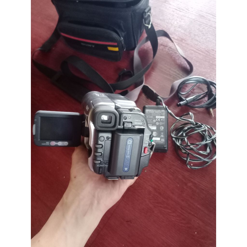 Kamera Sony Handycam Digital 8 TRV285E