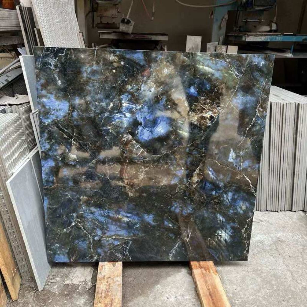 Granite 80x80 Platinum Piedmonte Blue - Glossy - Kilat