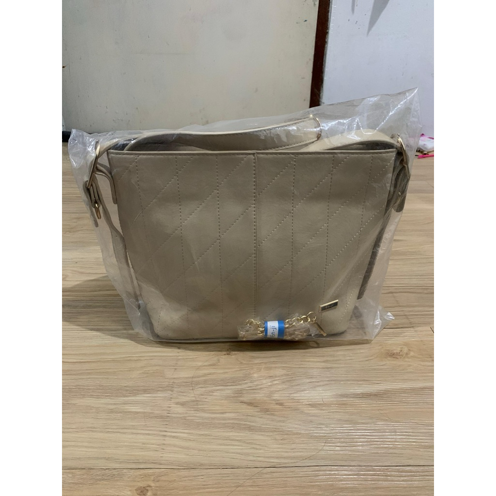 En-ji Sholder Bag