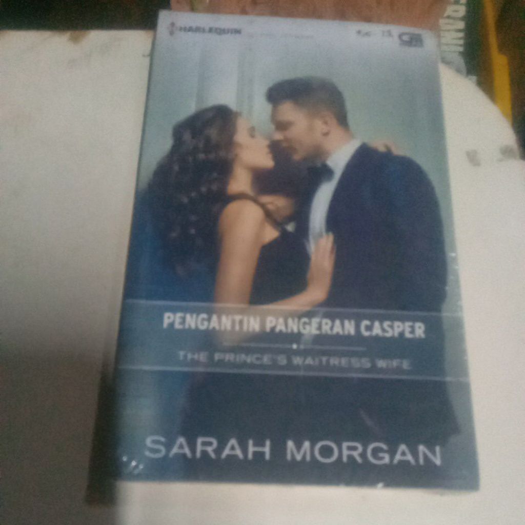 novel SARAH MORGAN BE-28