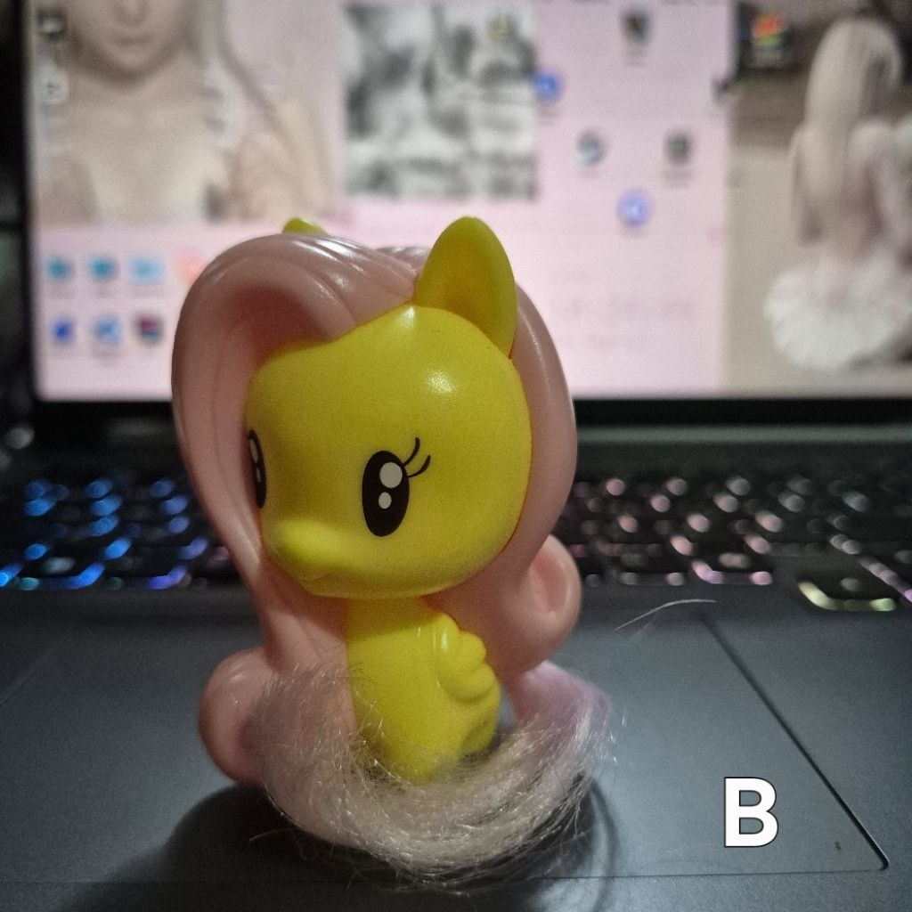[READY] FLUTTERSHY versi B Mlp my little pony cutie mark crew mainan figur kuda poni hasbro mcd happ