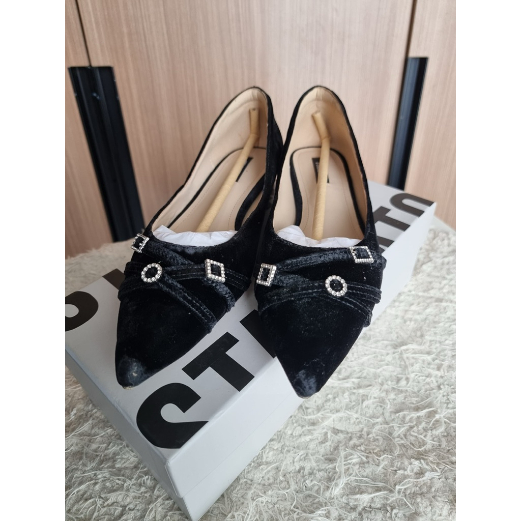 staccato flat shoes (preloved, size 40)