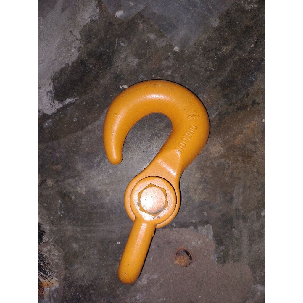HOOK AND SHACKLE HOOK SCAKLE 1 3/4 CRANE UNIVERSAL (OREGON)