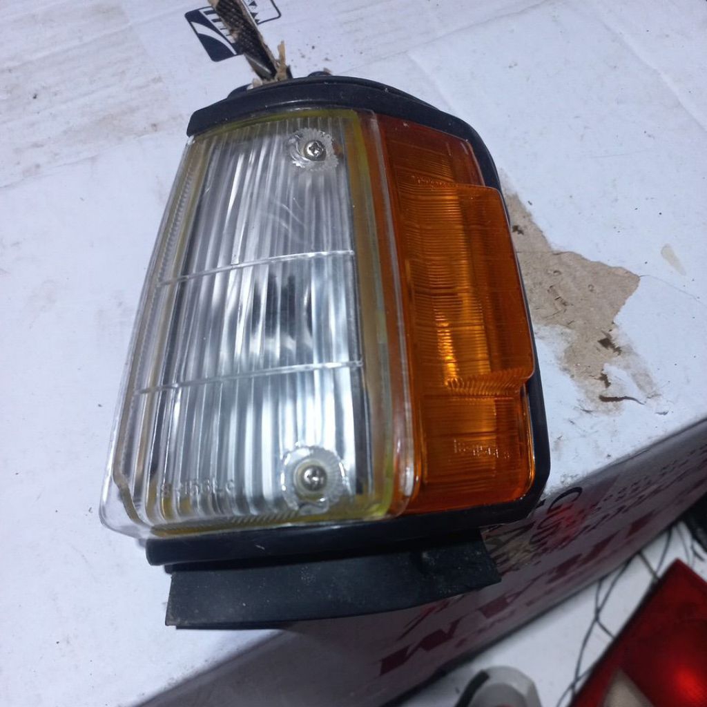LAMPU SEIN COROLLA GL AE80 84 SD 85