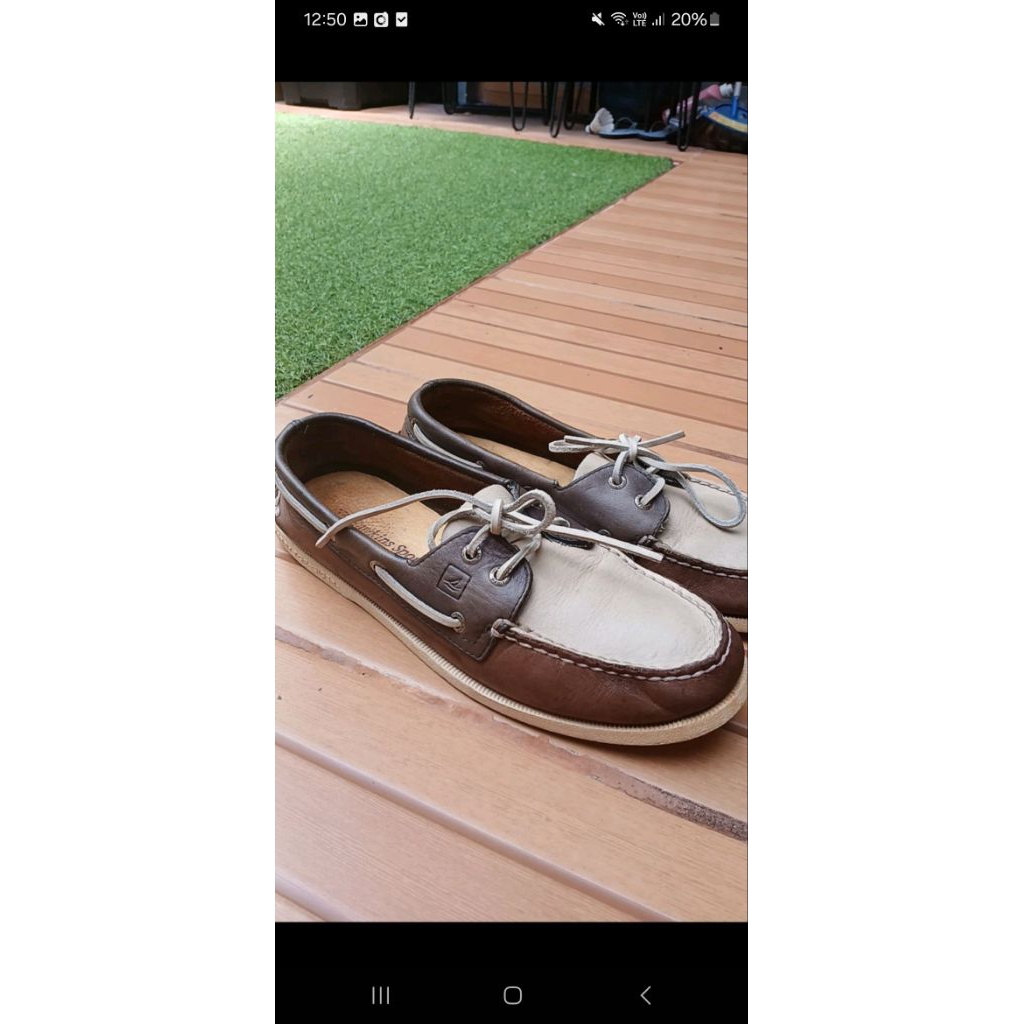 Sepatu slip on second. Sepatu slip on preloved. Sepatu kulit second. Sepatu kulit preloved. Sepatu f