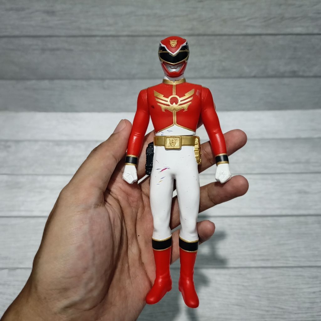 SHS Sofubi Figure Super Sentai Goseiger Gosei Red
