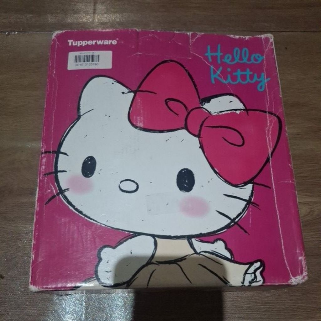 Hello kitty Set Tupperware