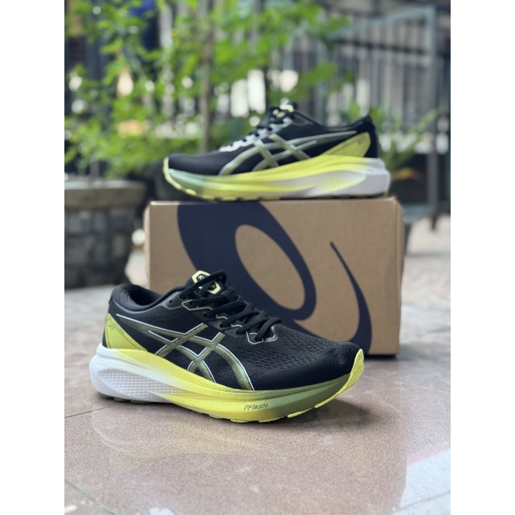 SEPATU-RUNNING-PRIA-ASICS-SIZE-44