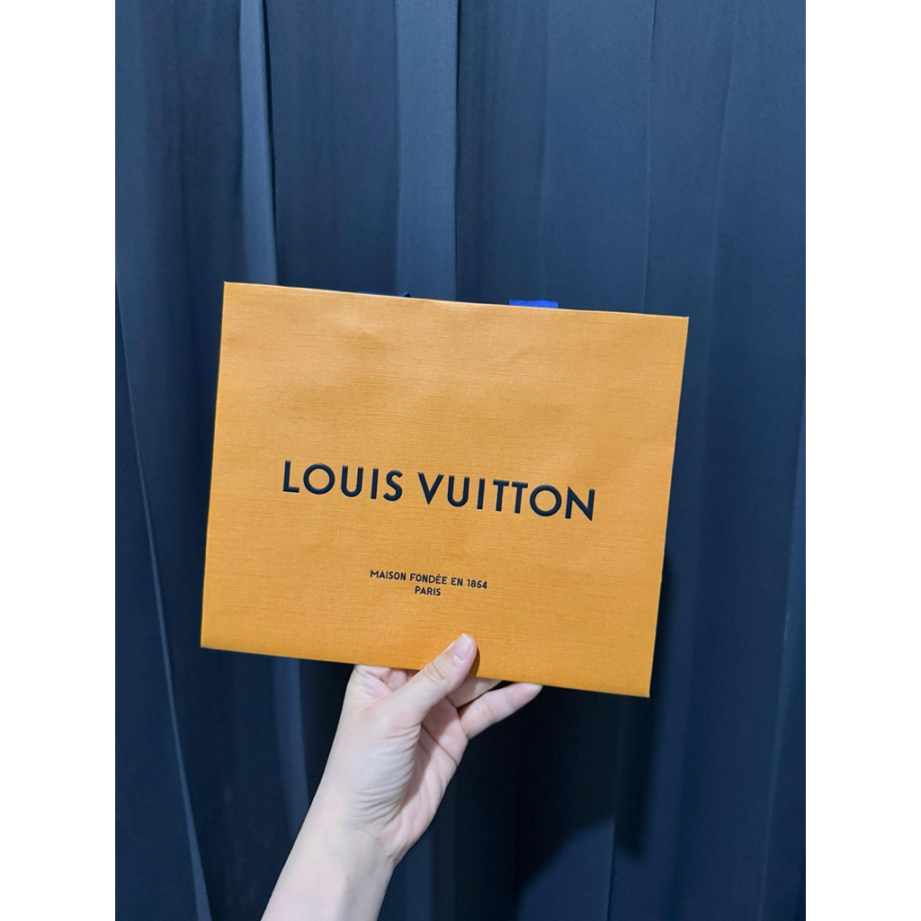 Paper Bag Louis Vuitton