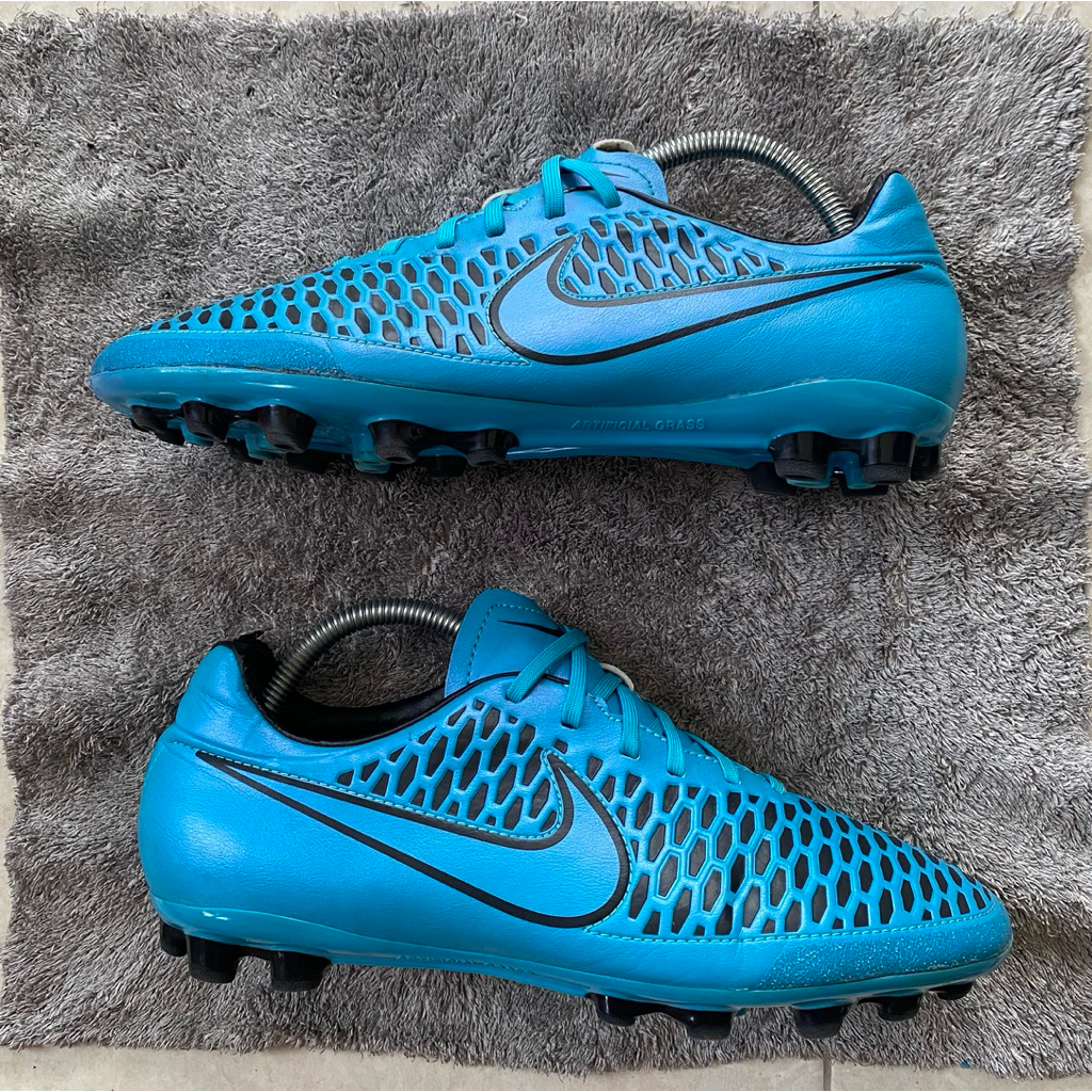 Sepatu Bola nike magista Onda Ag
