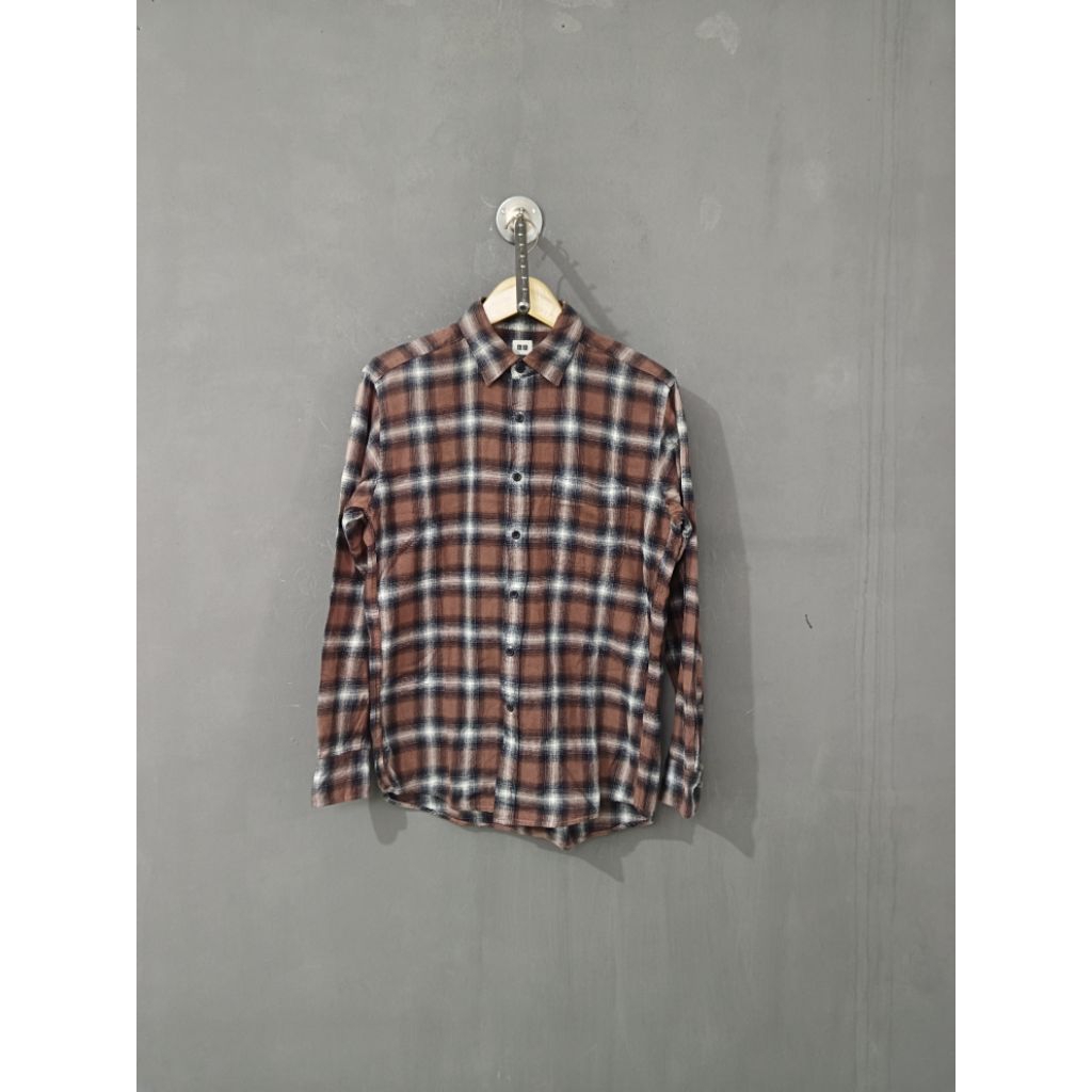 Uniqlo Kemeja Veterano
