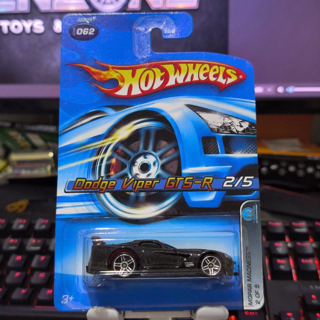 Hot Wheels Dodge Viper GTS-R