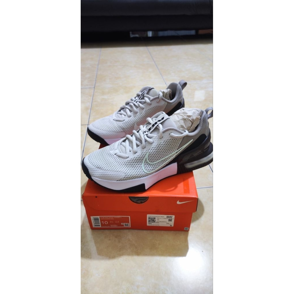 Preloved Sepatu Nike Air Max Alpha Trainer 6 Asli